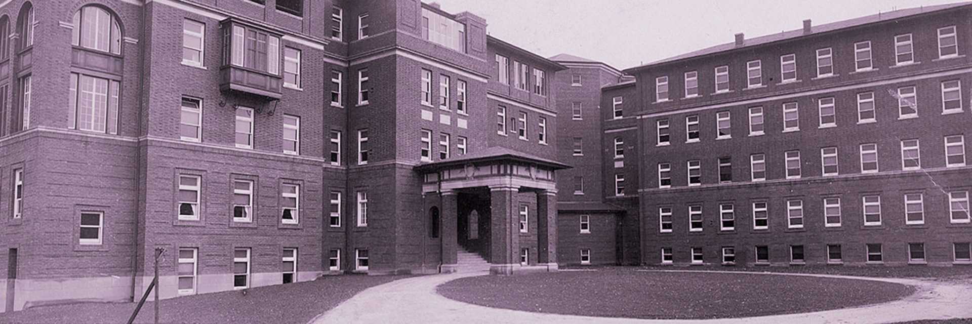 Old time photo of Magee Women's Hospital